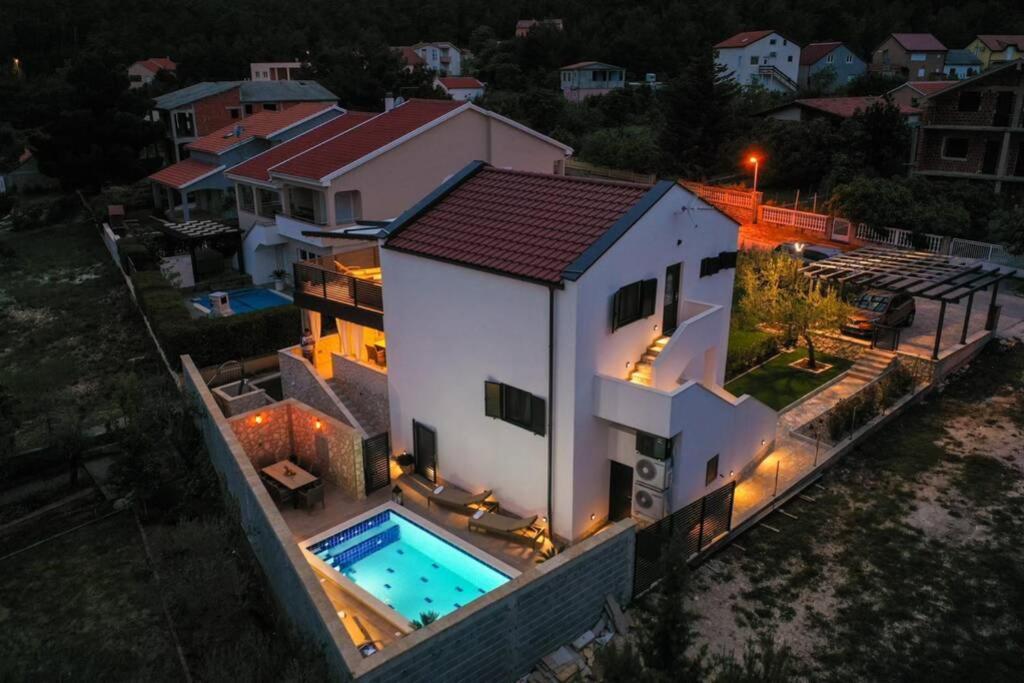 Apartment Vala, 4*, Sea View & Private Heated Pool Pridraga Ngoại thất bức ảnh