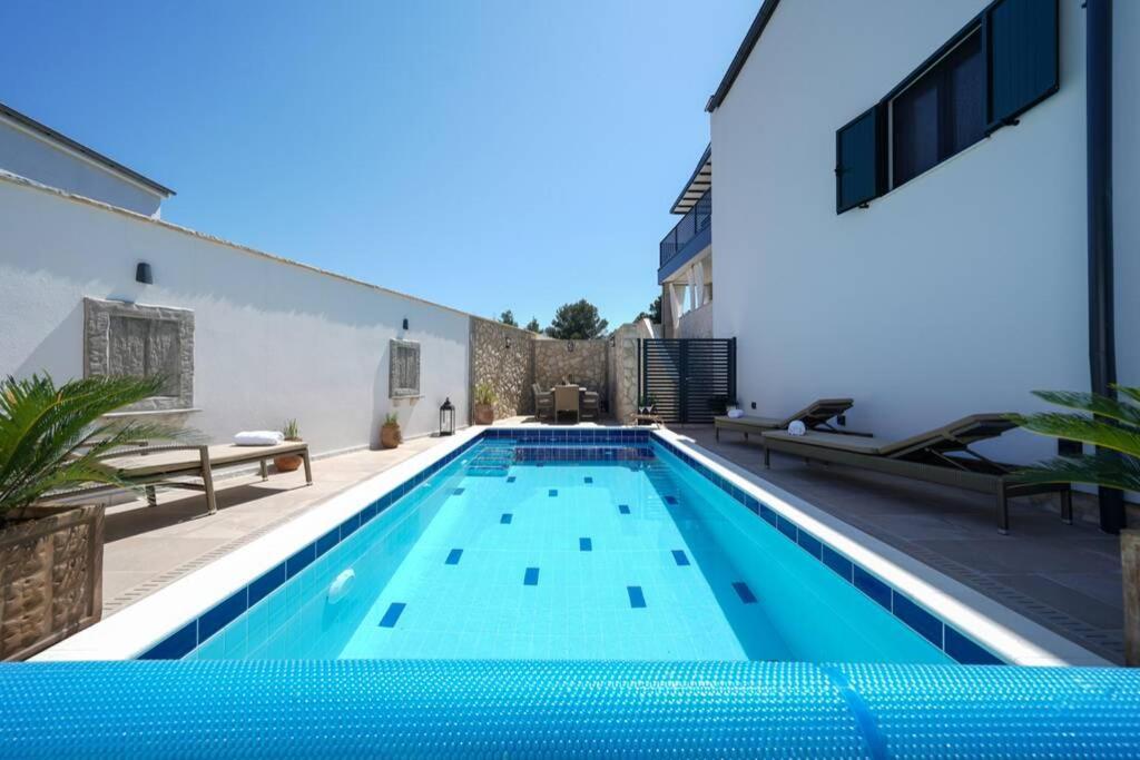 Apartment Vala, 4*, Sea View & Private Heated Pool Pridraga Ngoại thất bức ảnh